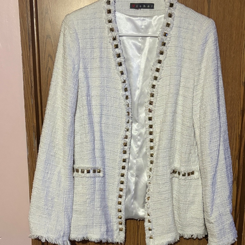 Chic White Tweed Blazer with Studded Accents